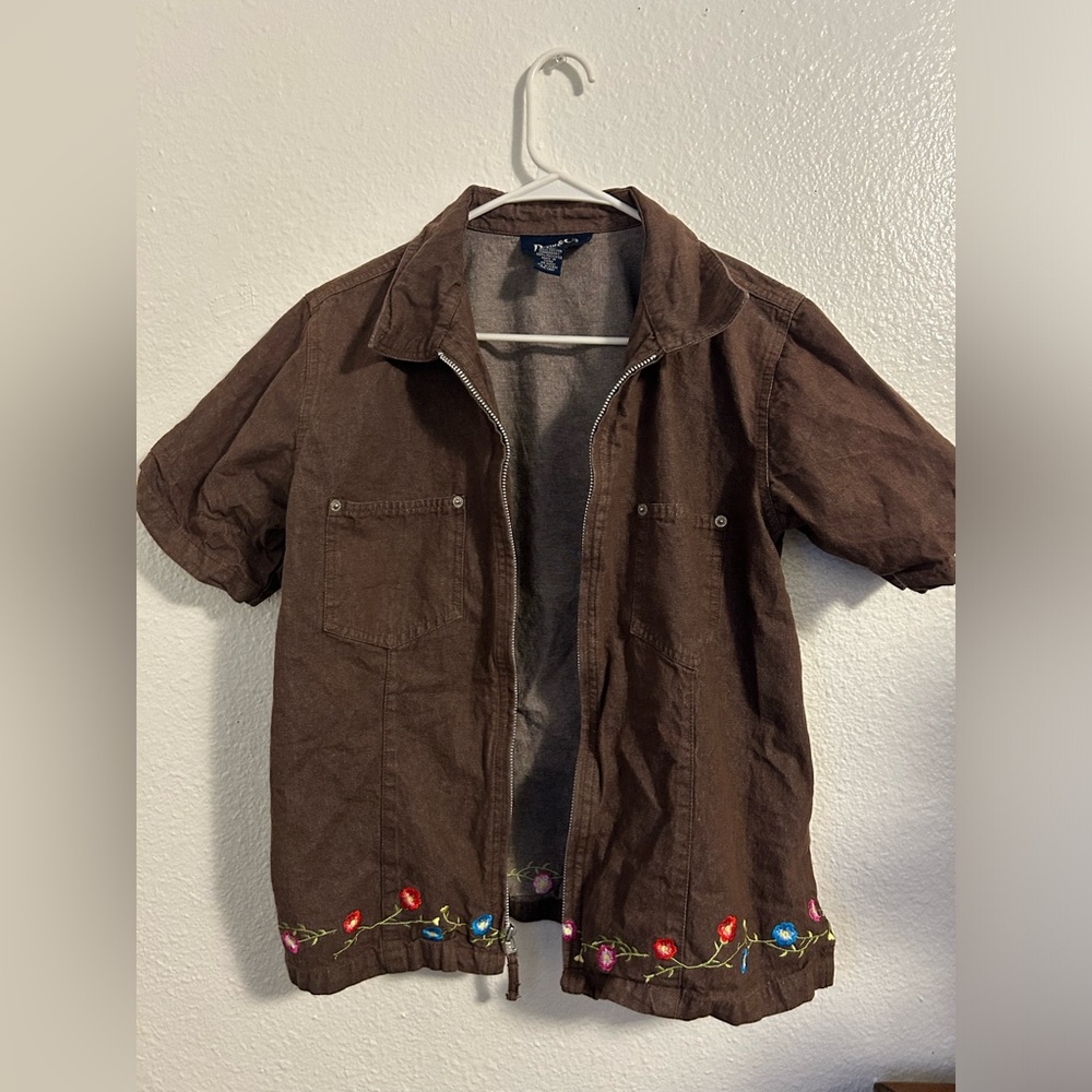 Zip up flower shirt